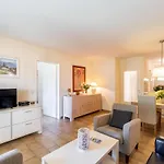Hello Cote D'azur - 2 Bedroom With Balcony Close To The Sea Daire *