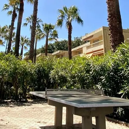 Hello Cote D'azur - 2 Bedroom With Balcony Close To The Sea 昂蒂布