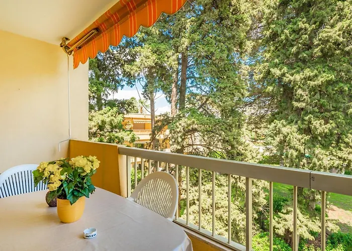 Hello Cote D'azur - 2 Bedroom With Balcony Close To The Sea Διαμέρισμα Αντίμπ