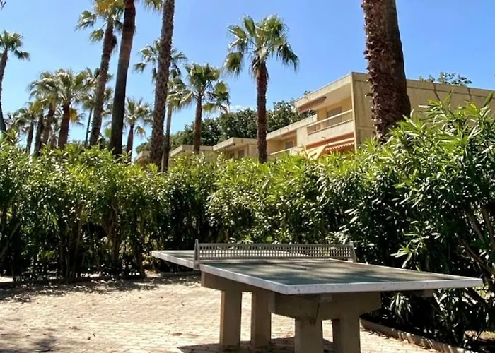 Hello Cote D'azur - 2 Bedroom With Balcony Close To The Sea Антиб